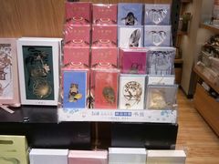 -百新书局(尚悦湾店)