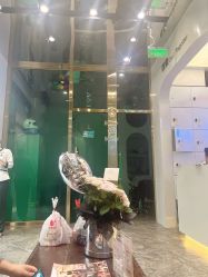 -卡尔诗·科技美肤连锁