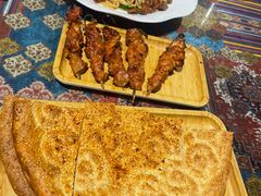 -乡村馕坑肉·烧烤·新疆菜·本地人更爱吃(阿勒泰首店)