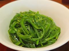 美味裙带菜-李犟大爆鳝面·手工蟹黄包(湖滨西湖店)