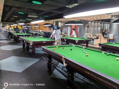 -夜时尚台球俱乐部(汉阳摩尔城店)