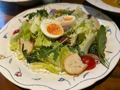 罗马凯撒沙拉-1886德国汽车餐厅(外滩中央店)