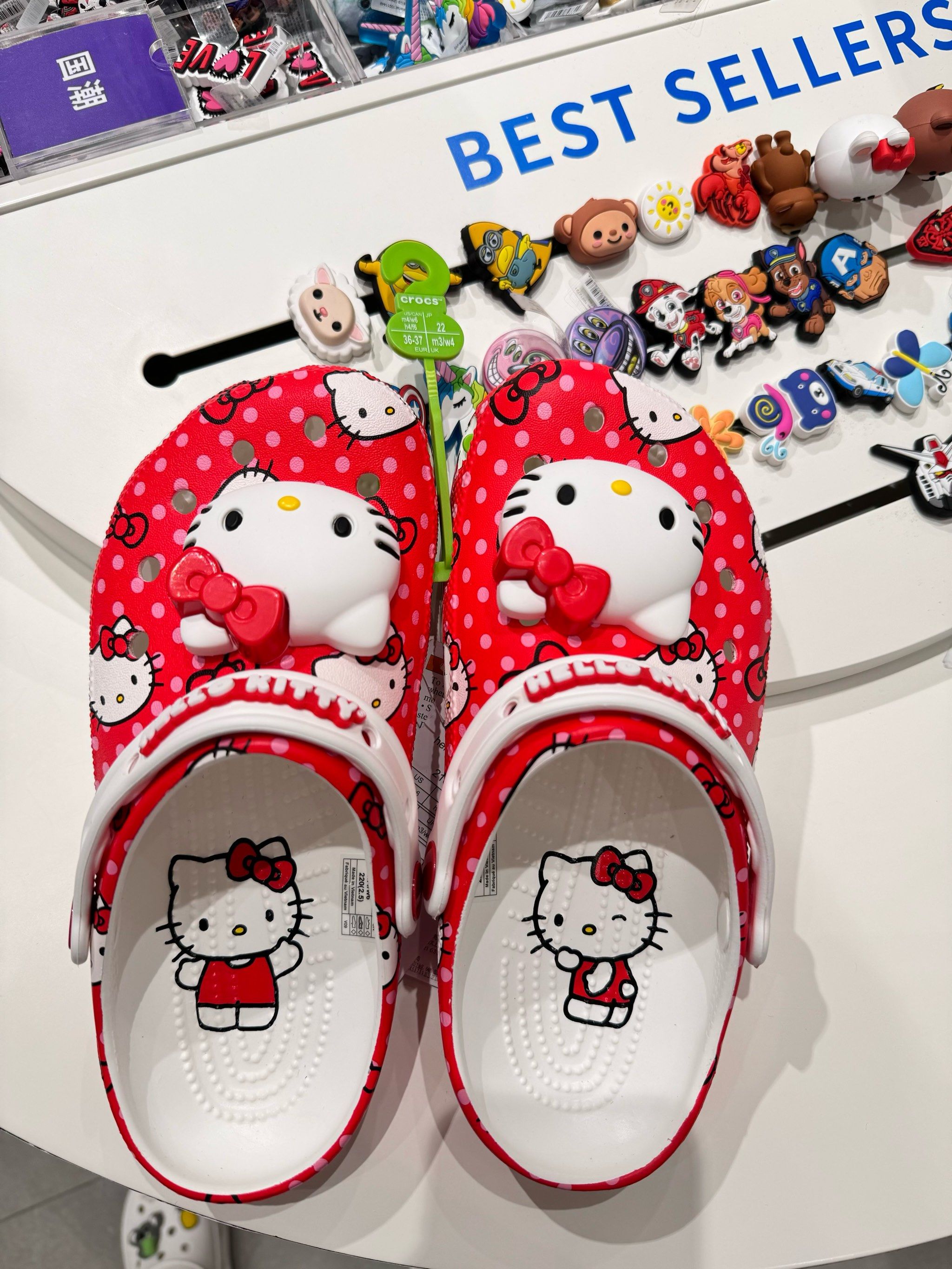 hello kitty联名款来啦
