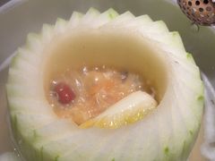 -得意咚瓜·顺德鱼生·冬瓜火锅(深圳首店)