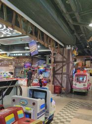 -卡通尼·Safari非洲探索乐园·生日会(金桥国际商业广场店)