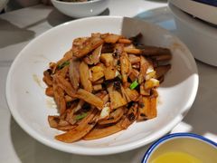 梅干菜炒莲藕-兰湘子·湘菜小炒(济南领秀城店)