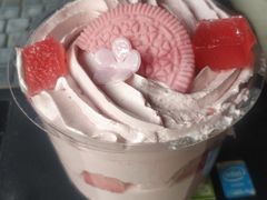 莓小樱旋风-皇家美孚·蛋糕外送(东部佳世客店)