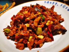 土萝卜干炒土腊肉-吃饭皇帝大(合生汇店)