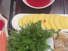 -洞子口重庆鲜货火锅(楚翘城旗舰店)