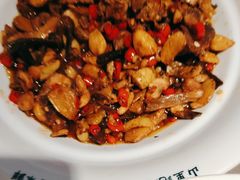 -山涧肴·湘味家肴(松岗满纷天地店)