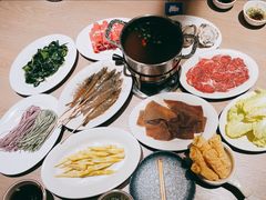 -日进一片海.生腌海鲜火锅.宵夜烧烤(三里屯总店)