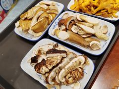 -菌之家·专业纯野生菌火锅·特色炒菌