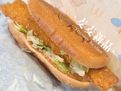 长长长深海鳕鱼堡-麦当劳(静安寺店)