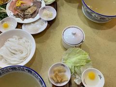 -桥香园云南过桥米线(金马碧鸡店)