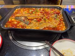 -谭公鱼头·鲜鱼火锅·小龙虾·江湖菜(秀沿路店)
