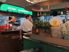 -芭莉与彩虹西餐厅(成都合生汇店)