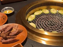 -極屋鮨牛 · 烧肉酒场(时代C馆店)