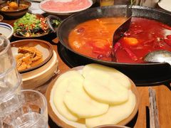 -巴隆门重庆老火锅(太湖路店)