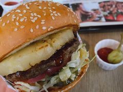 -The Habit Burger Grill 哈比特汉堡(复兴soho店)