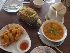-Dang restaurant (patong phuket)