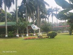 -侯臣咖啡文化村