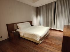 -青岛五四广场海景美仑国际公寓酒店