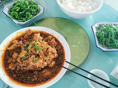 -荥清饭店