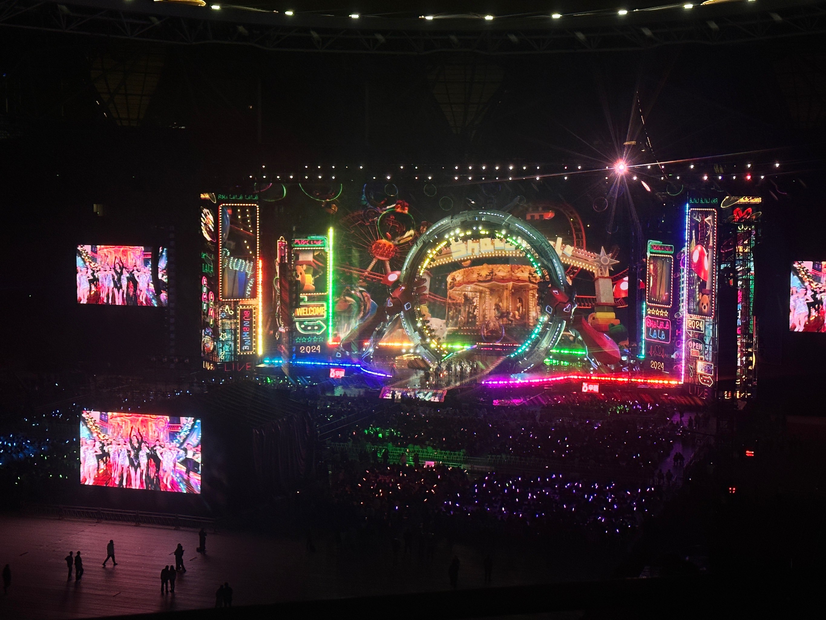 奥体莲花碗太美啦!