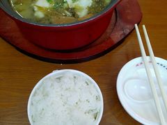 -周鱼小馆石锅酸菜鱼(活力汇店)