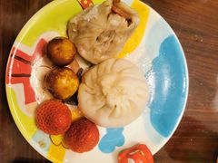 -白玉兰食品(汇联商厦店)