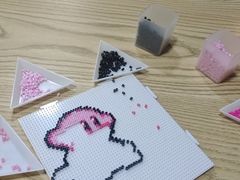 -花栗创意手工馆·小戏拼豆店