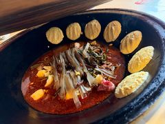 -王老六铁锅炖鱼(圣亚海洋店)