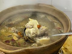 -威邵鸡煲(西华路总店)