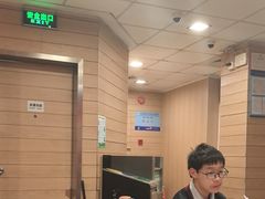 -麦当劳(乳山路店)