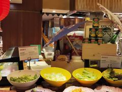 自助取餐区-广州中心皇冠假日酒店-环市食坊·海鲜自助餐厅