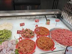 -成都你六姐·牛肉冒菜(上海陆悦汇店)