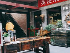 -苹果树下艺术餐厅(宋庄店)