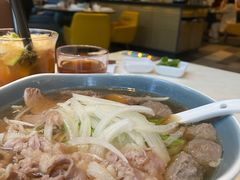 -港丽餐厅(高德置地店)