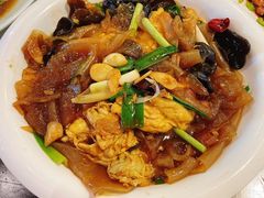 鸭蛋炒粉皮-老街坊劈柴院(济南总店)