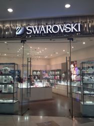 iphone_upload_pic-SWAROVSKI(虹口凯德龙之梦店)