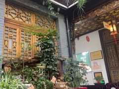 -蔼若春.传承三十年云南菜(金碧公园店)