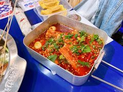 -马路边边串串香(苗栗路店)
