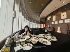 -厚街国际大酒店·360度旋转餐厅