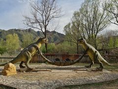 -百里山水画廊-恐龙游乐园