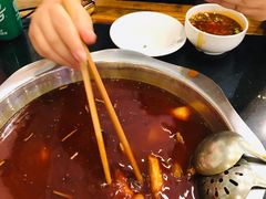 -冯记香辣兔火锅(茶店子总店)