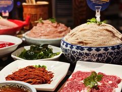 -周师兄大刀腰片火锅(解放碑总店)