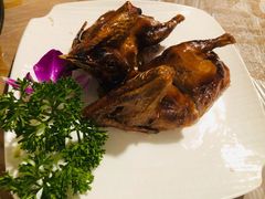 脆皮乳鸽-李记潮汕砂锅粥(营福路店)