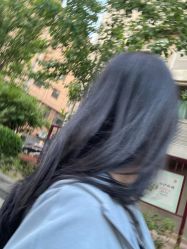 -韩国李知恩形象设计