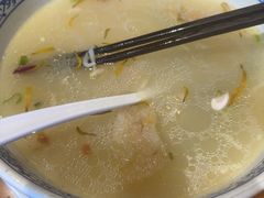 -香麒园·过桥米线·南湖雅宴