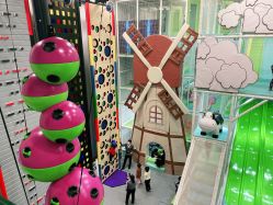 -meland club亲子乐园(石家庄万象城店)
